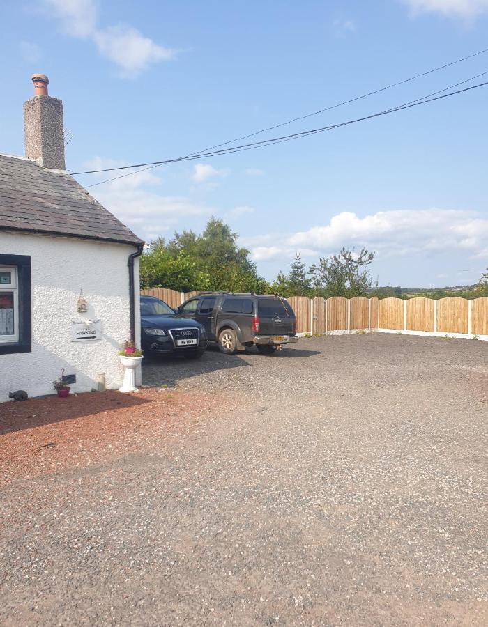 Broadlea Of Robgill Country Cottage & Bed And Breakfast Ecclefechan Exterior photo