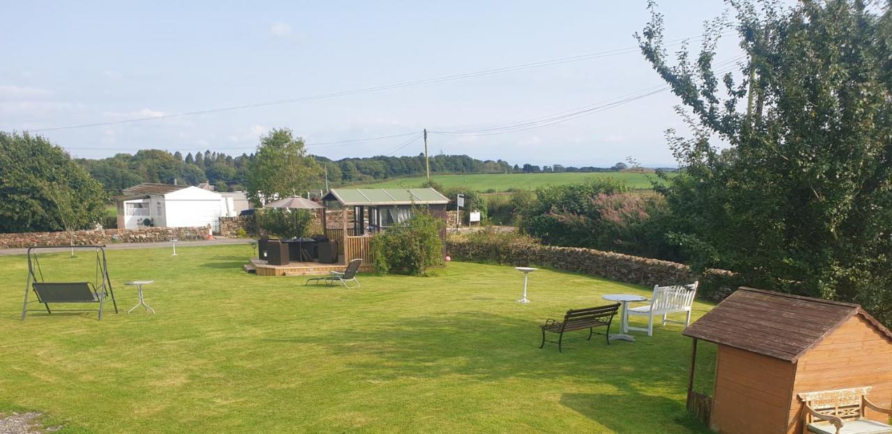 Broadlea Of Robgill Country Cottage & Bed And Breakfast Ecclefechan Exterior photo